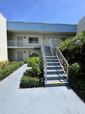 852 Flanders R S Delray Beach FL 33484