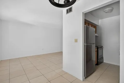 2141 NE 42nd Street Lighthouse Point FL 33064