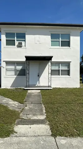 3734 Avenue S Riviera Beach FL 33404