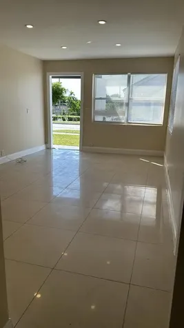 3734 Avenue S Riviera Beach FL 33404