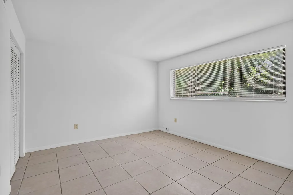 2141 NE 42nd Street Lighthouse Point FL 33064