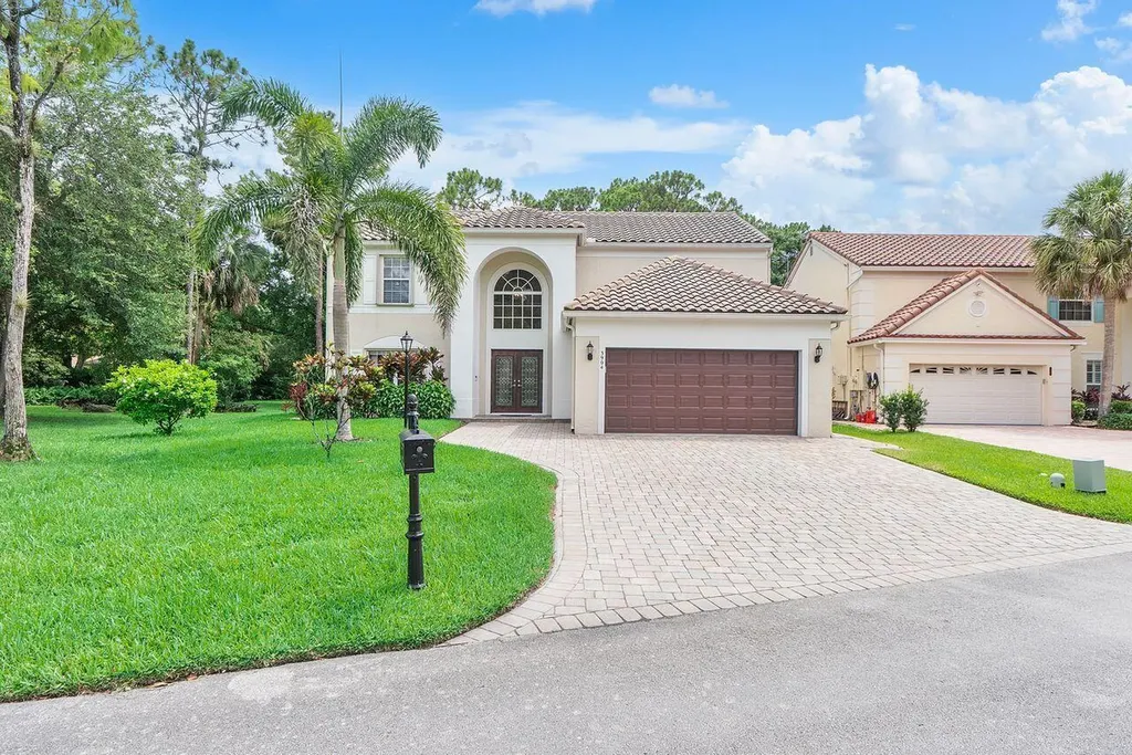 3904 Sanctuary Drive Coral Springs FL 33065