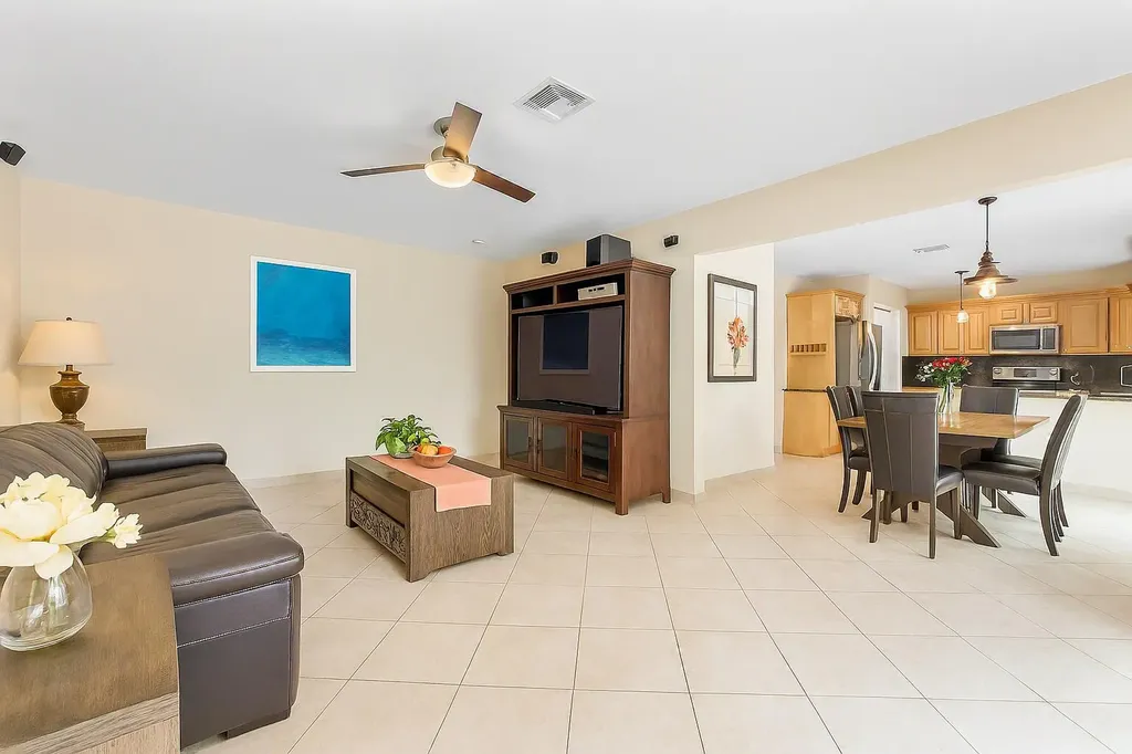 3904 Sanctuary Drive Coral Springs FL 33065