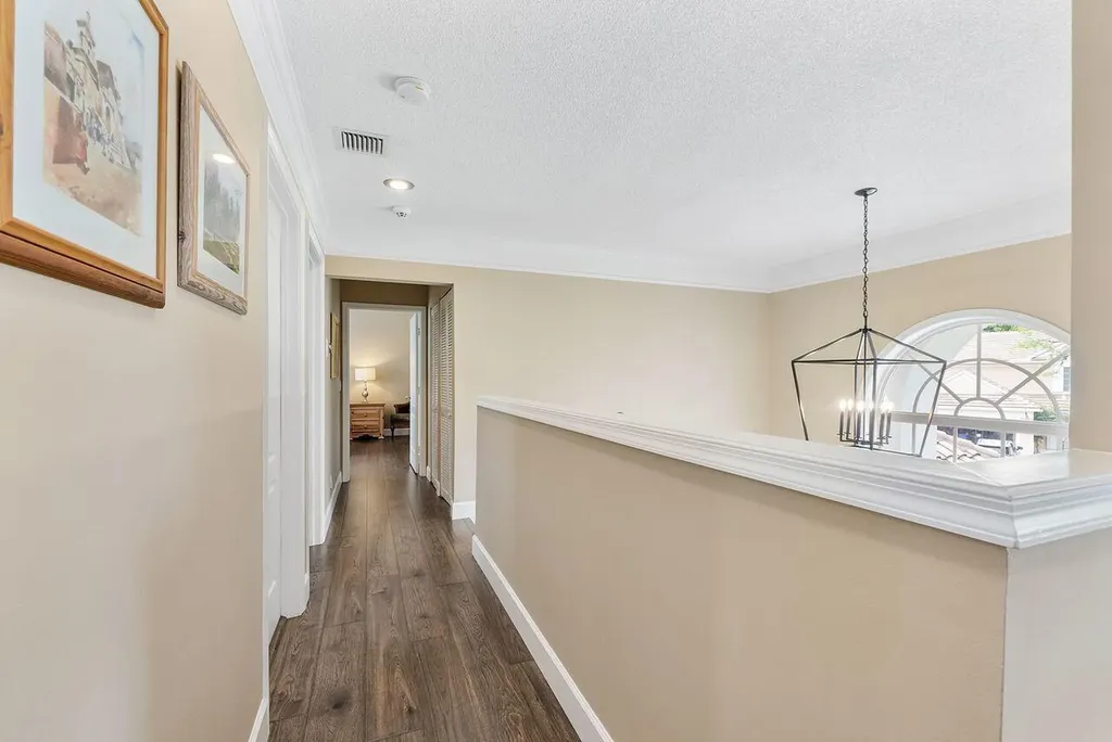 3904 Sanctuary Drive Coral Springs FL 33065