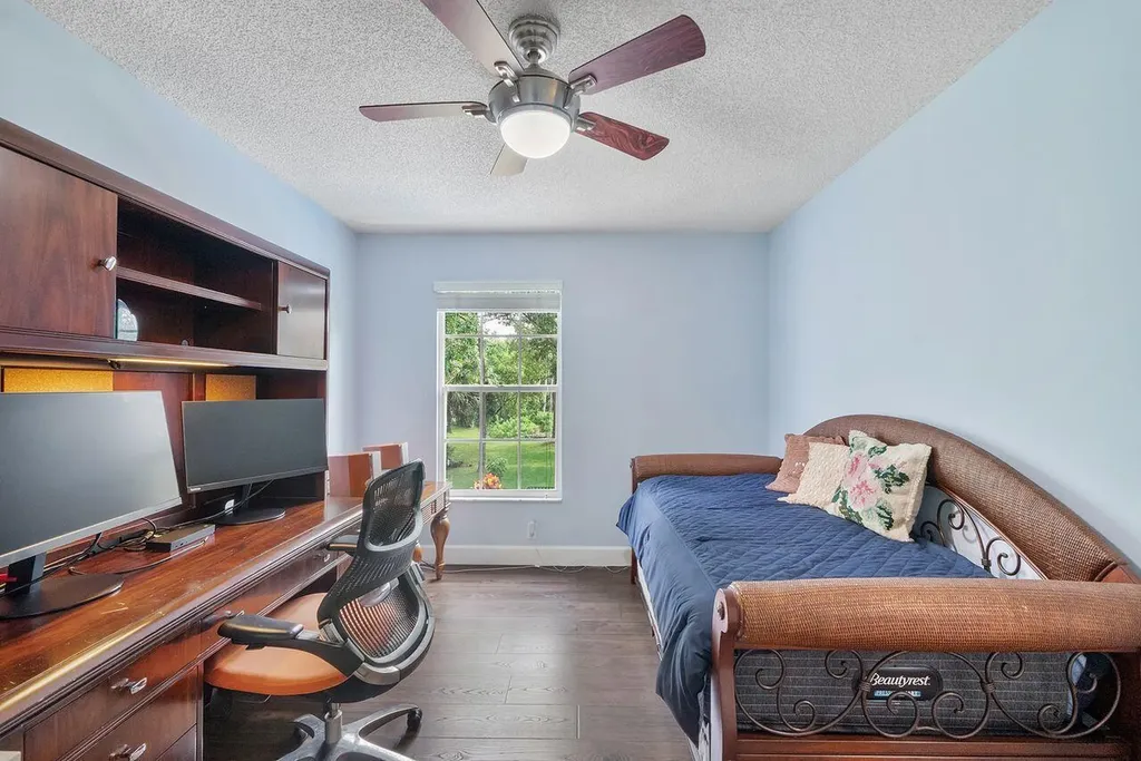 3904 Sanctuary Drive Coral Springs FL 33065