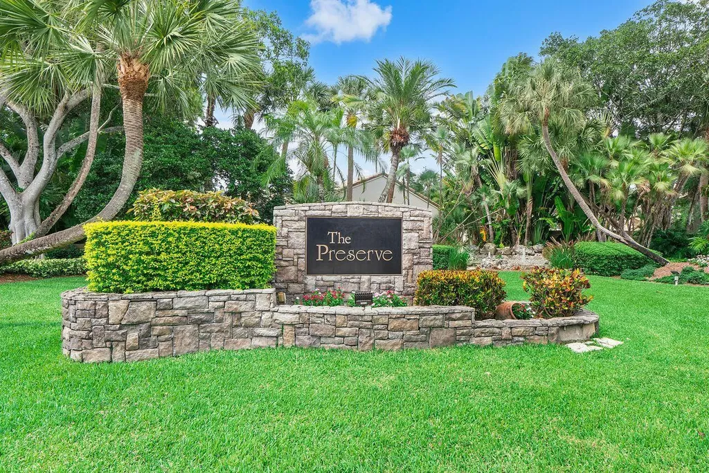 3904 Sanctuary Drive Coral Springs FL 33065