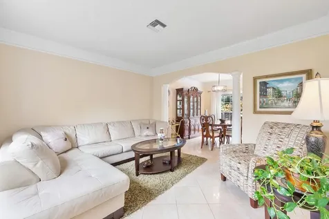 3904 Sanctuary Drive Coral Springs FL 33065