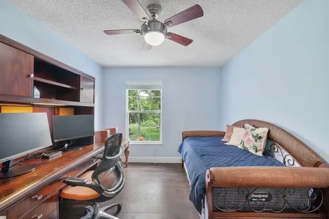 3904 Sanctuary Drive Coral Springs FL 33065