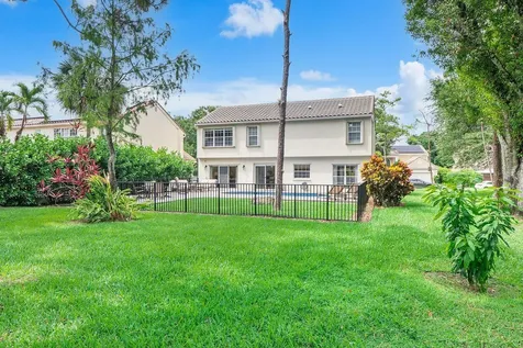 3904 Sanctuary Drive Coral Springs FL 33065