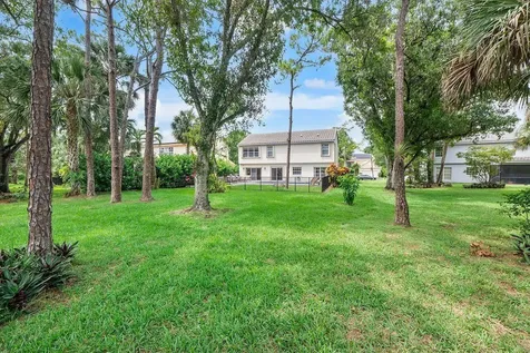 3904 Sanctuary Drive Coral Springs FL 33065