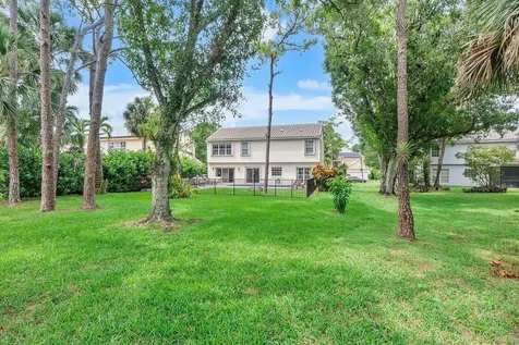3904 Sanctuary Drive Coral Springs FL 33065