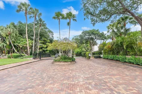 3904 Sanctuary Drive Coral Springs FL 33065