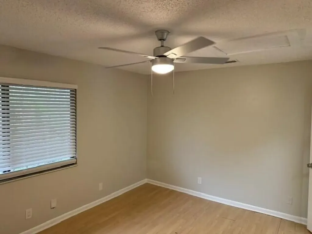 103 NE 28th Street Boca Raton FL 33431