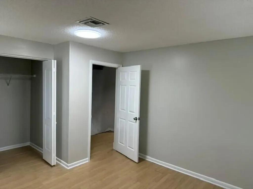 103 NE 28th Street Boca Raton FL 33431