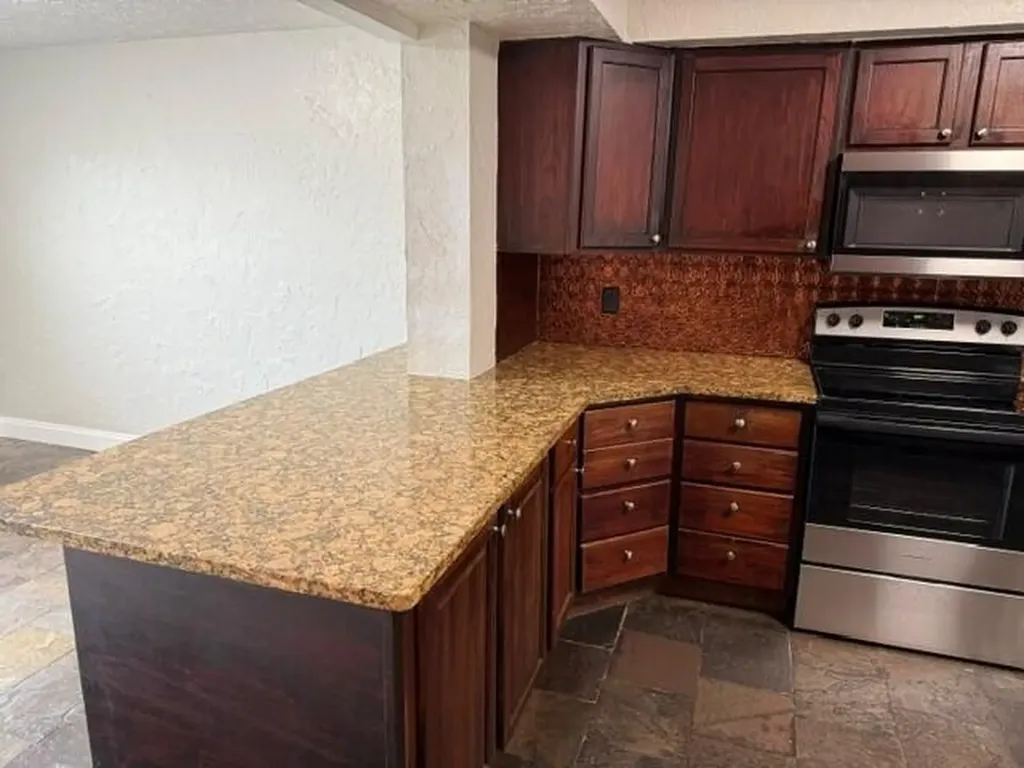 103 NE 28th Street Boca Raton FL 33431