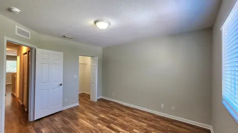 2124 Oakmont Drive Riviera Beach FL 33404