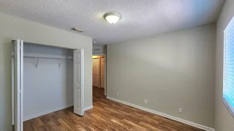 2124 Oakmont Drive Riviera Beach FL 33404
