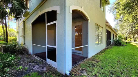 2124 Oakmont Drive Riviera Beach FL 33404