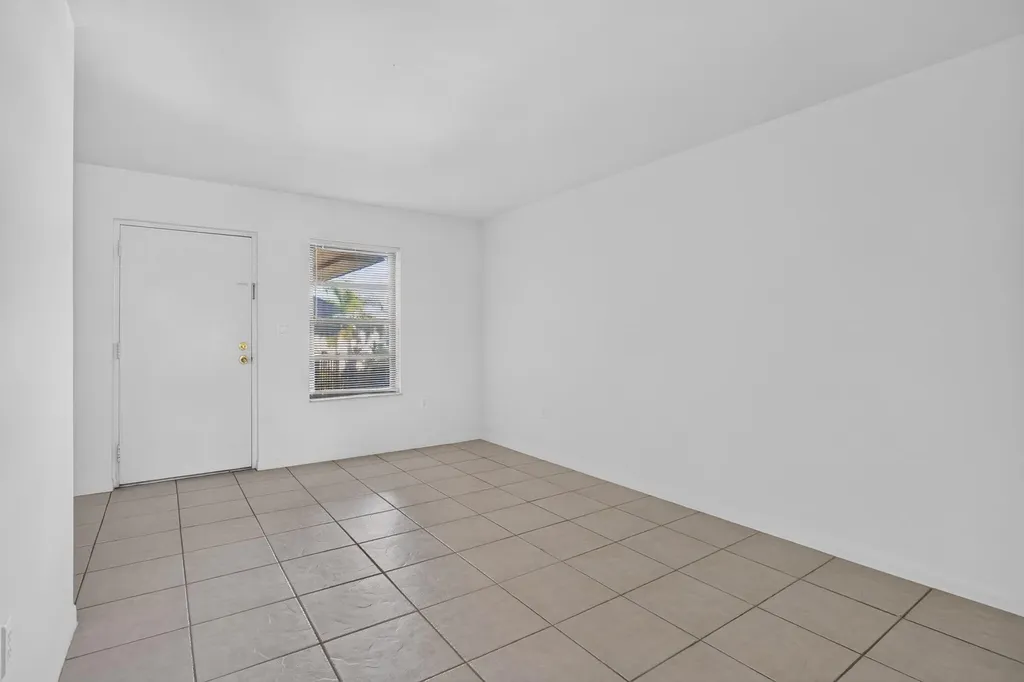 2141 NE 42nd Street Lighthouse Point FL 33064