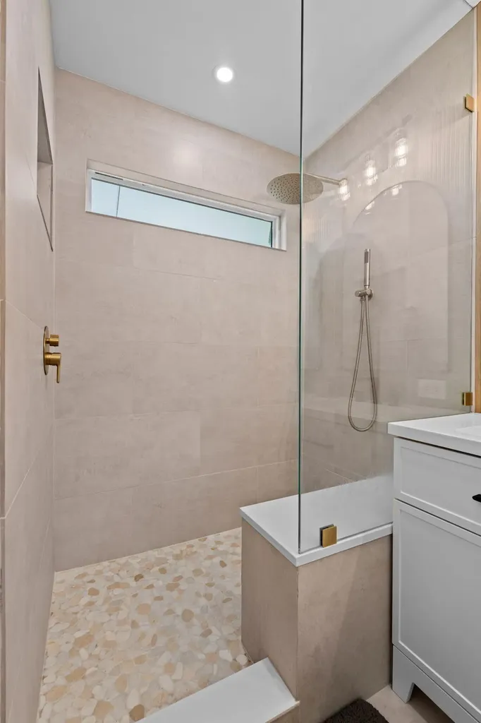 2 Graemoor Terrace Palm Beach Gardens FL 33418