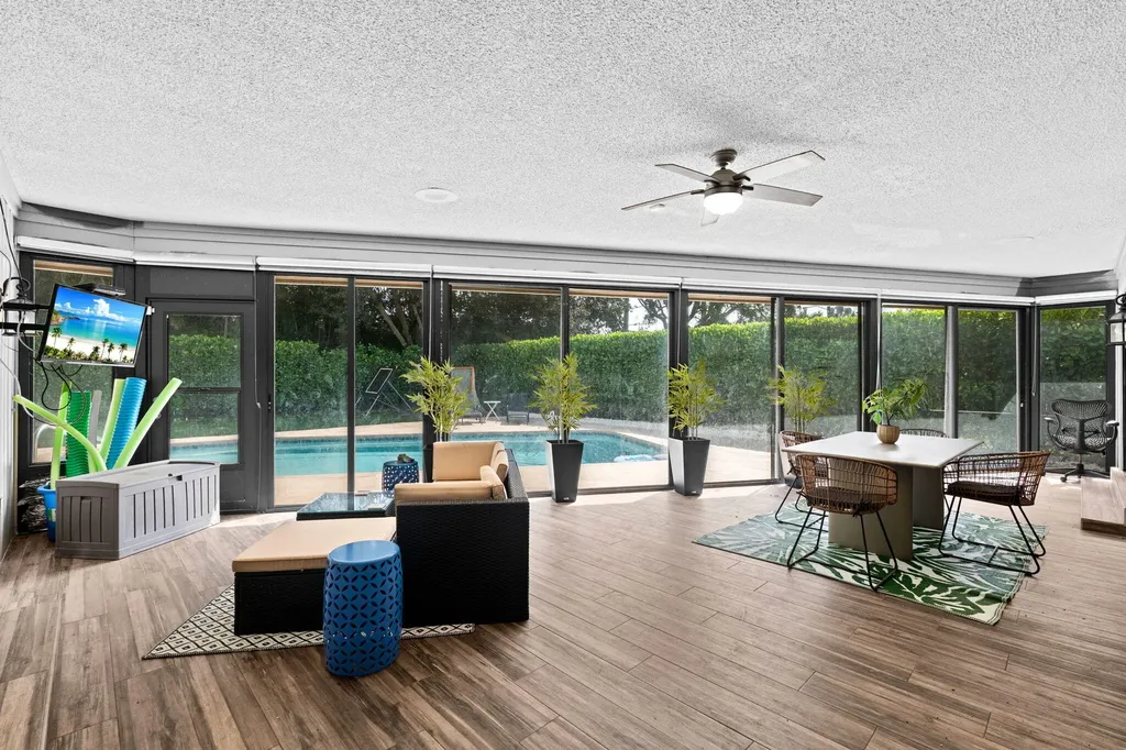 2 Graemoor Terrace Palm Beach Gardens FL 33418