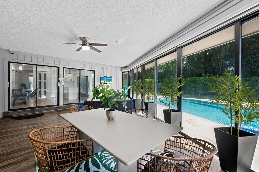 2 Graemoor Terrace Palm Beach Gardens FL 33418