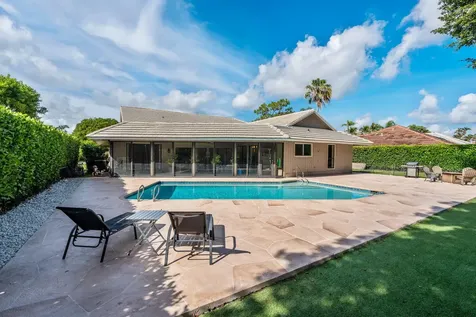 2 Graemoor Terrace Palm Beach Gardens FL 33418