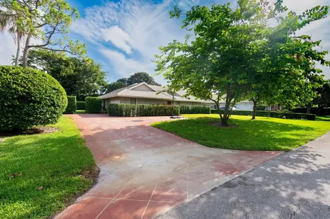 2 Graemoor Terrace Palm Beach Gardens FL 33418