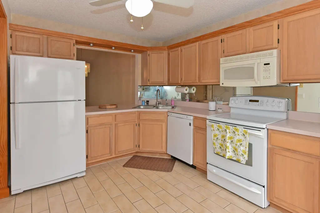 2641 W Gately Drive W West Palm Beach FL 33415