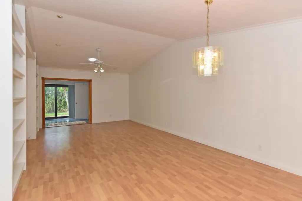 2641 W Gately Drive W West Palm Beach FL 33415