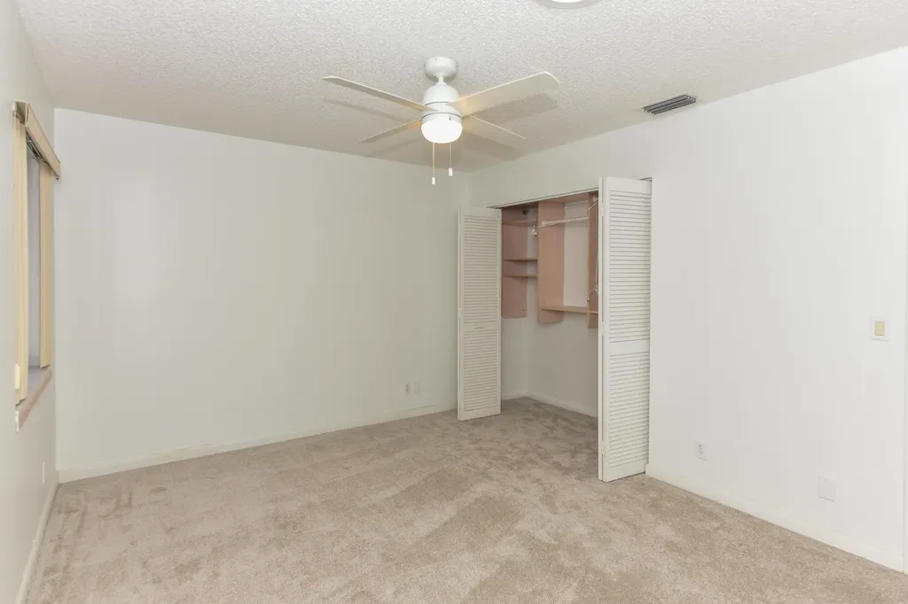 2641 W Gately Drive W West Palm Beach FL 33415
