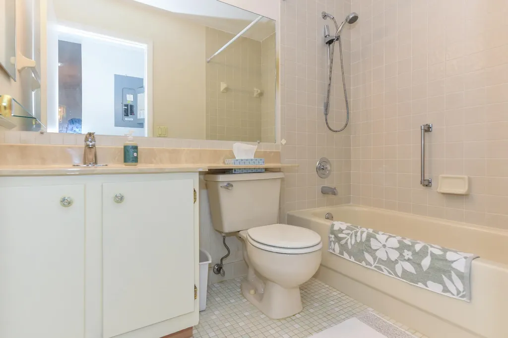 2641 W Gately Drive W West Palm Beach FL 33415