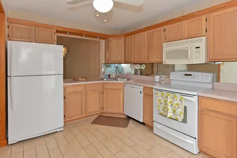 2641 W Gately Drive W West Palm Beach FL 33415