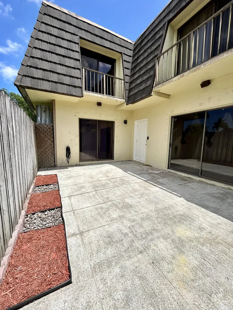 4606 Cherry Road West Palm Beach FL 33417
