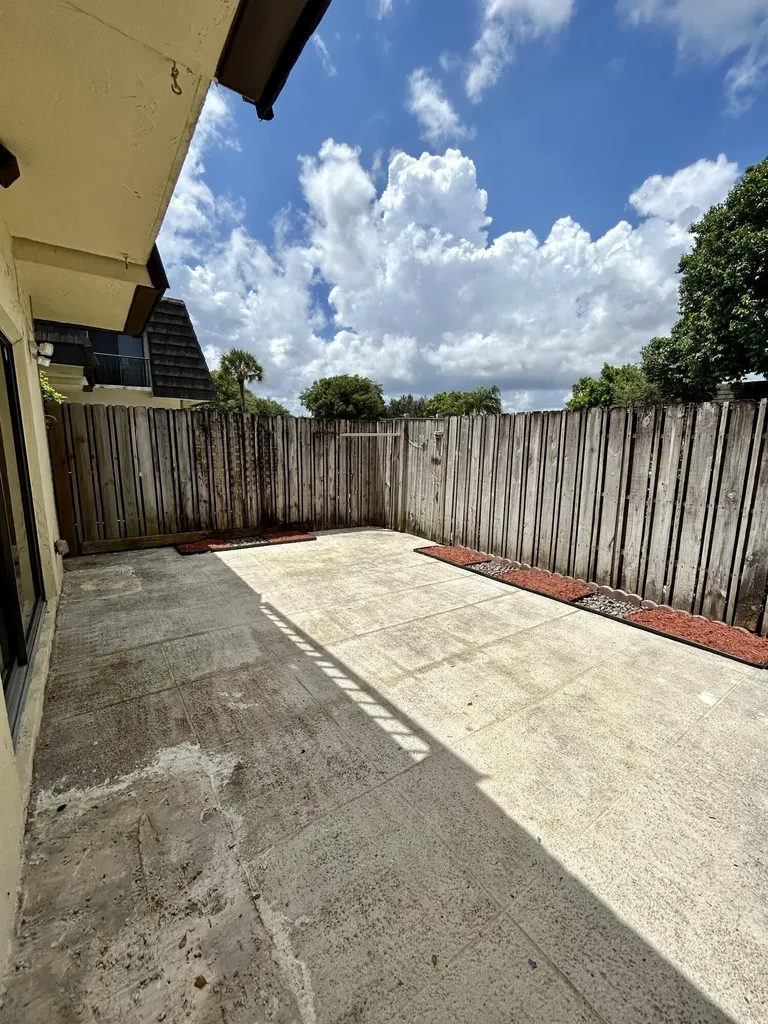 4606 Cherry Road West Palm Beach FL 33417