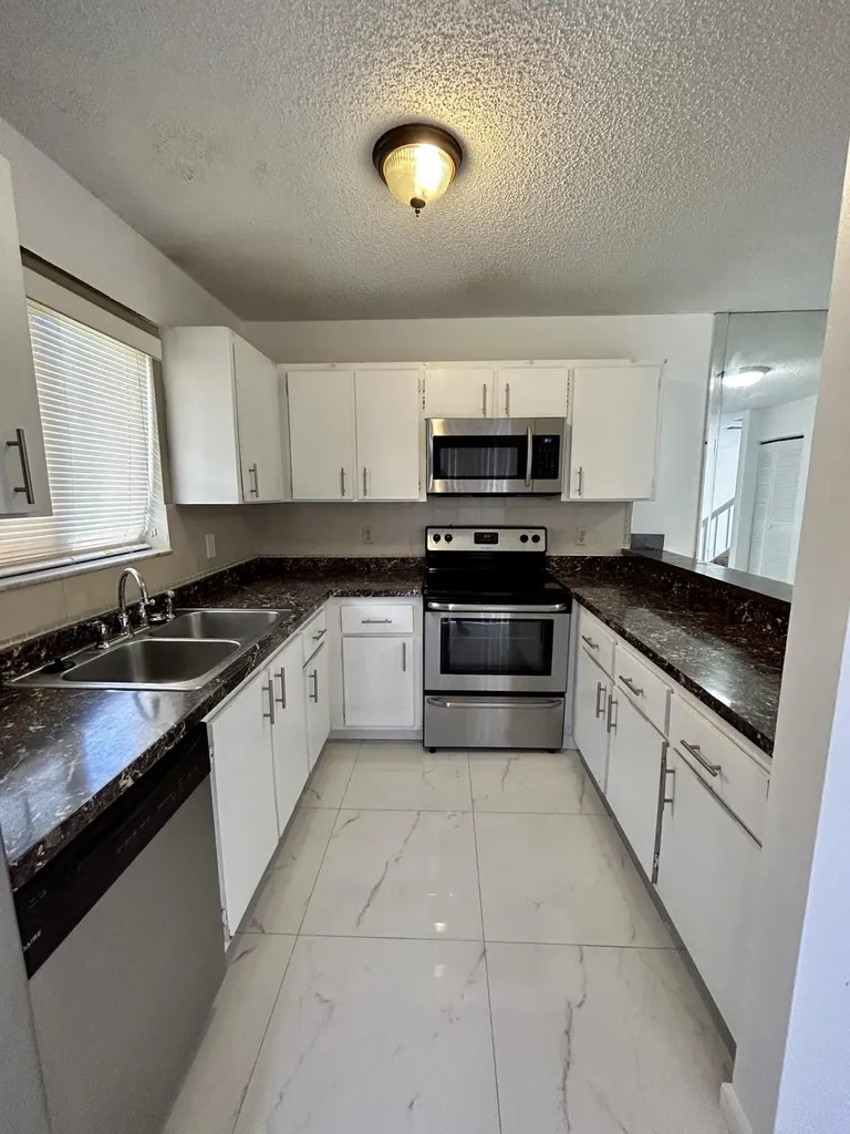 4606 Cherry Road West Palm Beach FL 33417