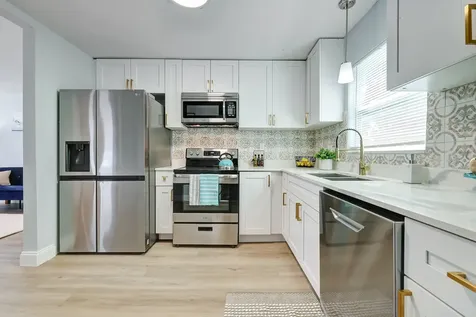 305 N 13th Street Fort Pierce FL 34950