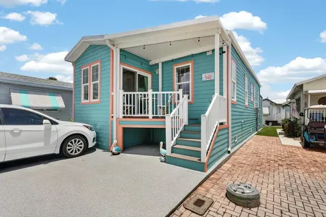 946 Nettles Boulevard Jensen Beach FL 34957