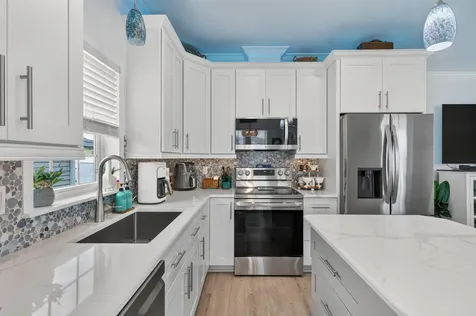 946 Nettles Boulevard Jensen Beach FL 34957