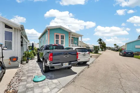 946 Nettles Boulevard Jensen Beach FL 34957