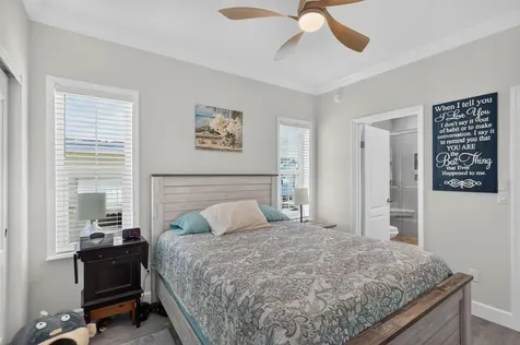 946 Nettles Boulevard Jensen Beach FL 34957