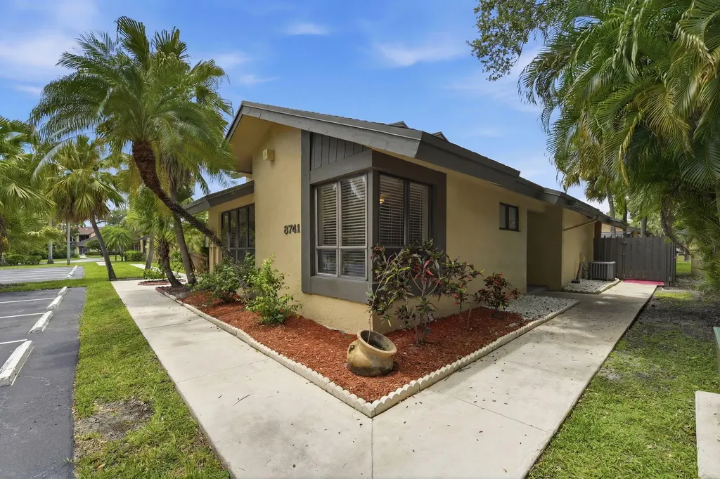8741 Cleary Boulevard Plantation FL 33324