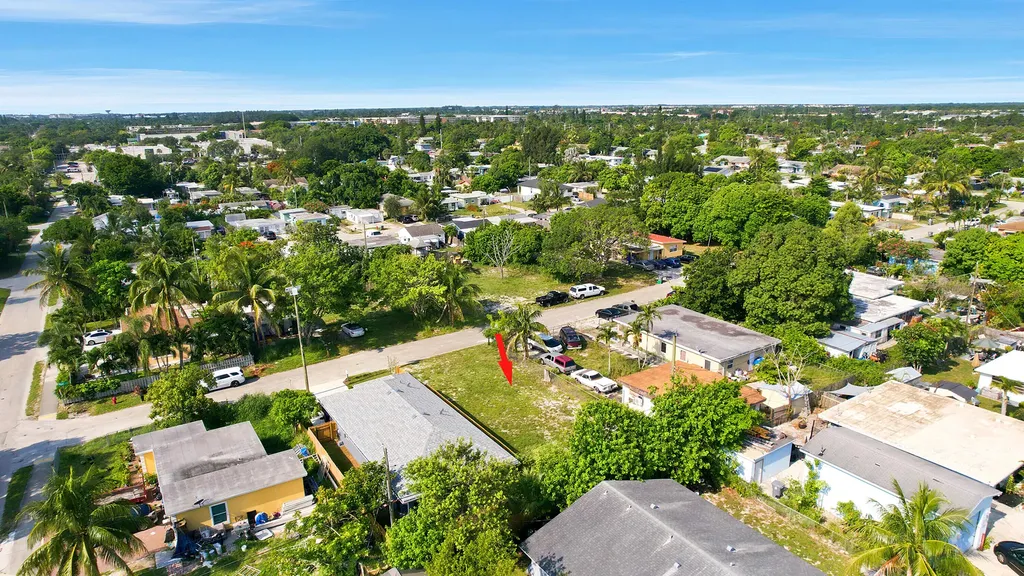 1141 Peak Road Lake Worth FL 33462