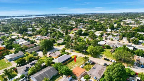 1141 Peak Road Lake Worth FL 33462