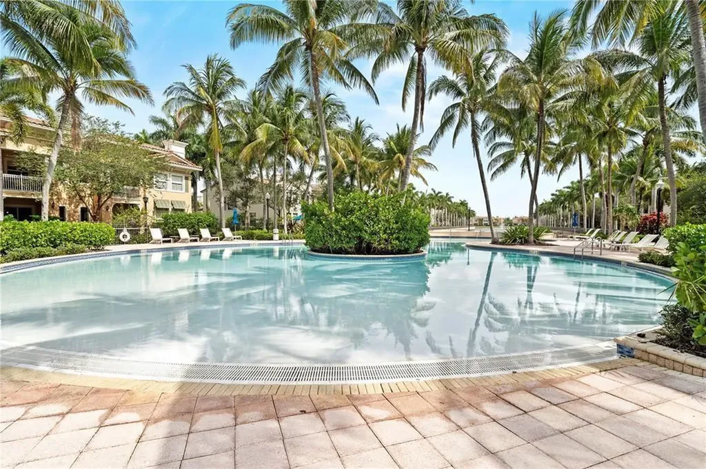 2955 NW 126th Avenue Sunrise FL 33323