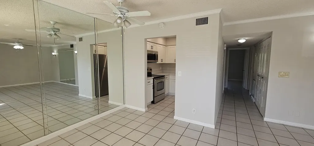 2245 SW 22nd Avenue Delray Beach FL 33445