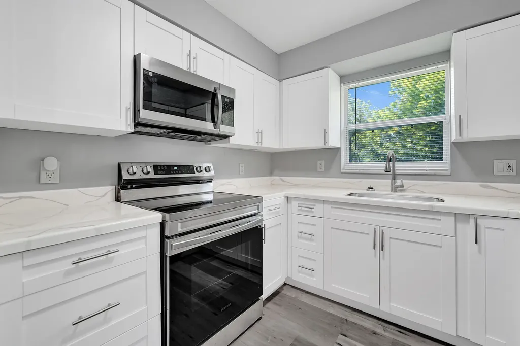 1624 NW 9th Avenue Fort Lauderdale FL 33311
