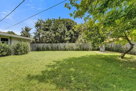1624 NW 9th Avenue Fort Lauderdale FL 33311