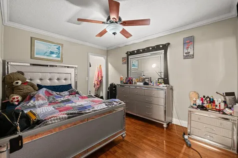 526 Shady Pine Way Greenacres FL 33415