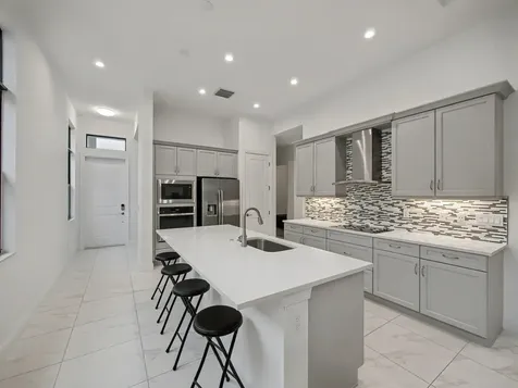 176 SE Via Sangro Port St Lucie FL 34952